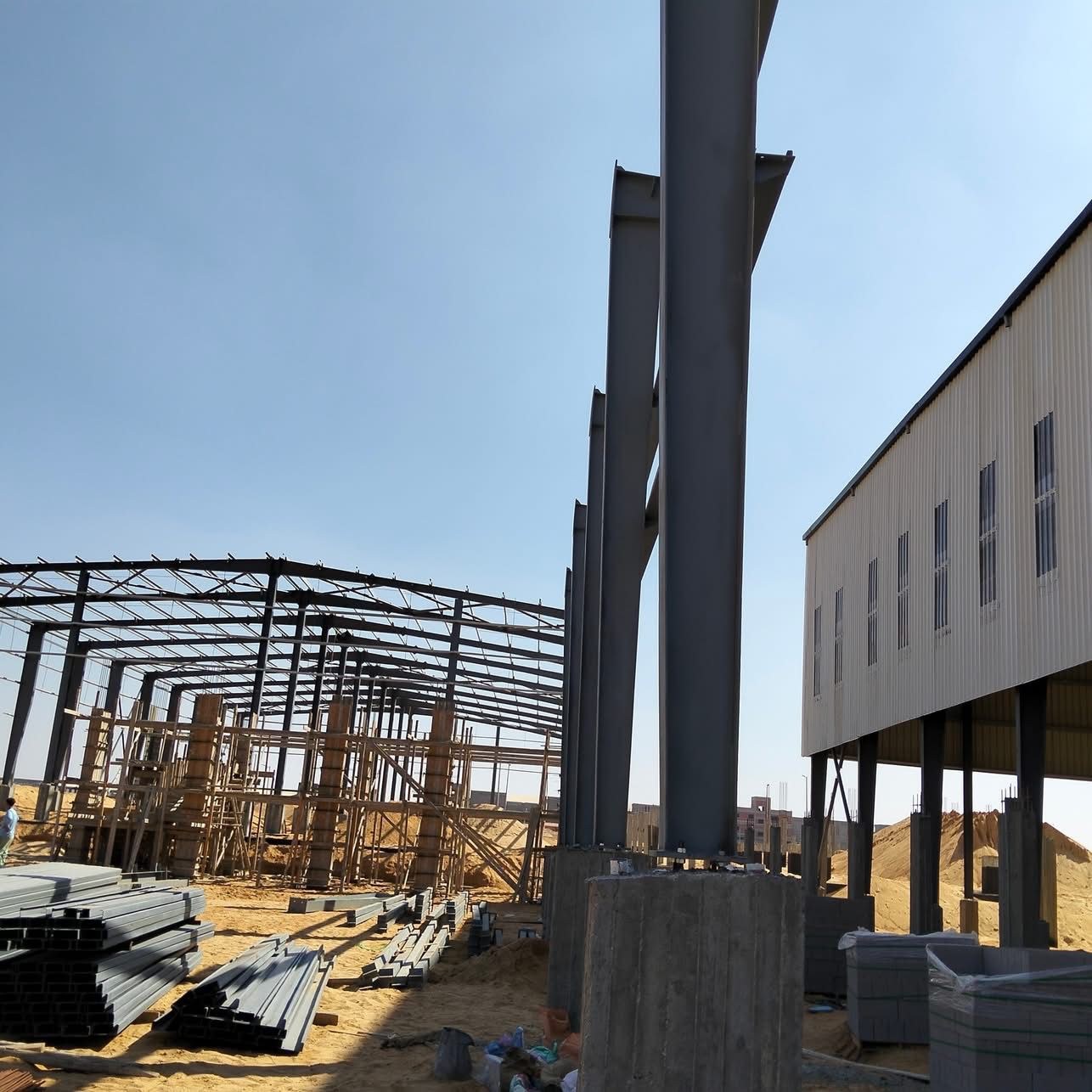 مشروع معدني 8